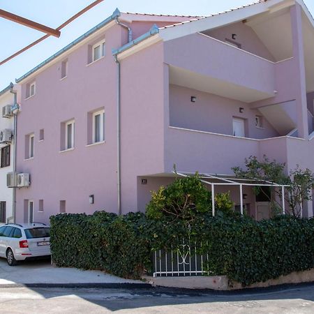 Apartment Ana Kaštela Eksteriør bilde