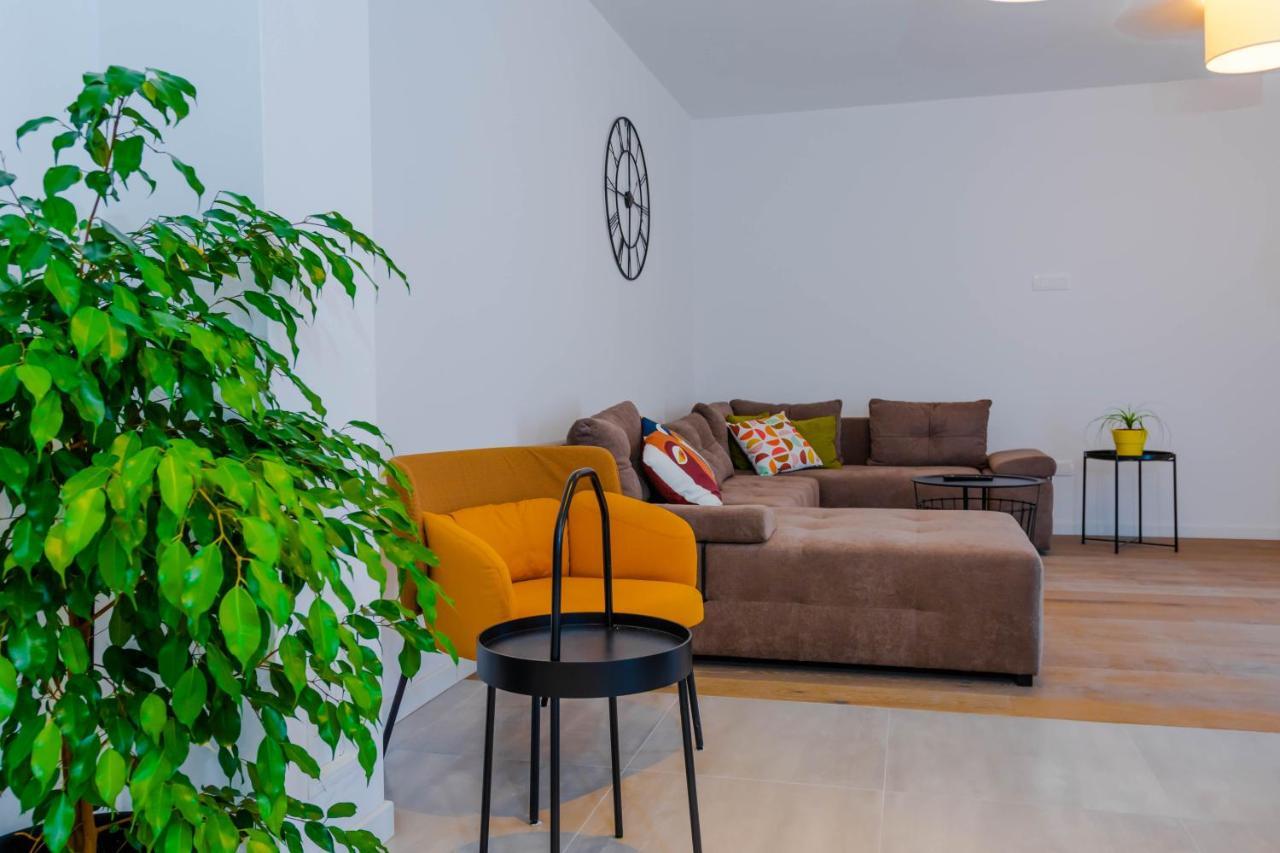 Apartment Ana Kaštela Eksteriør bilde